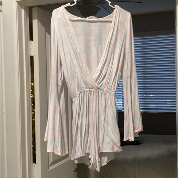 Romper - Picture 1 of 5